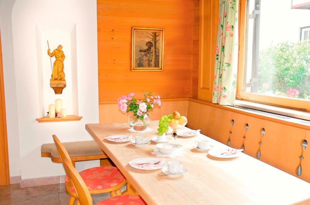Ahorn Chalet Mayrhofen Room photo