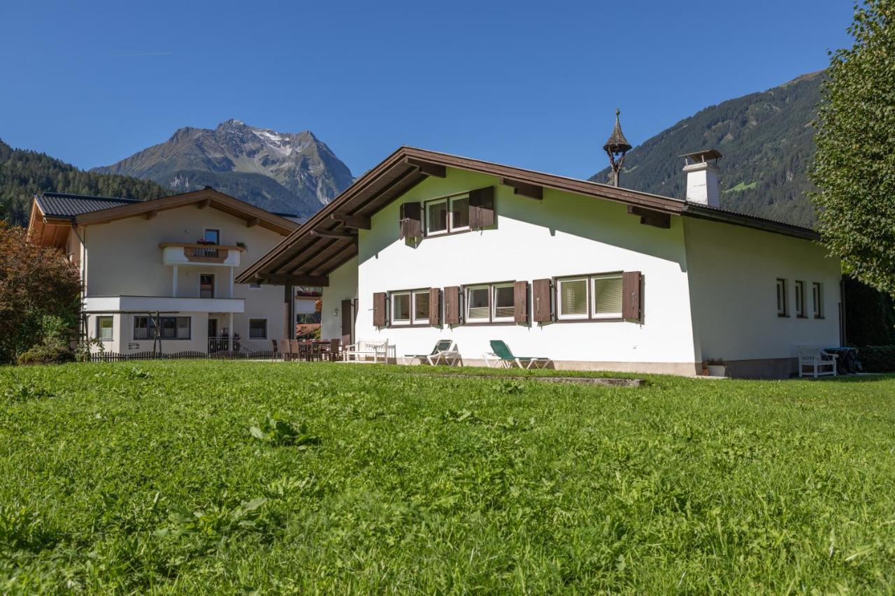 Ahorn Chalet Mayrhofen Exterior photo